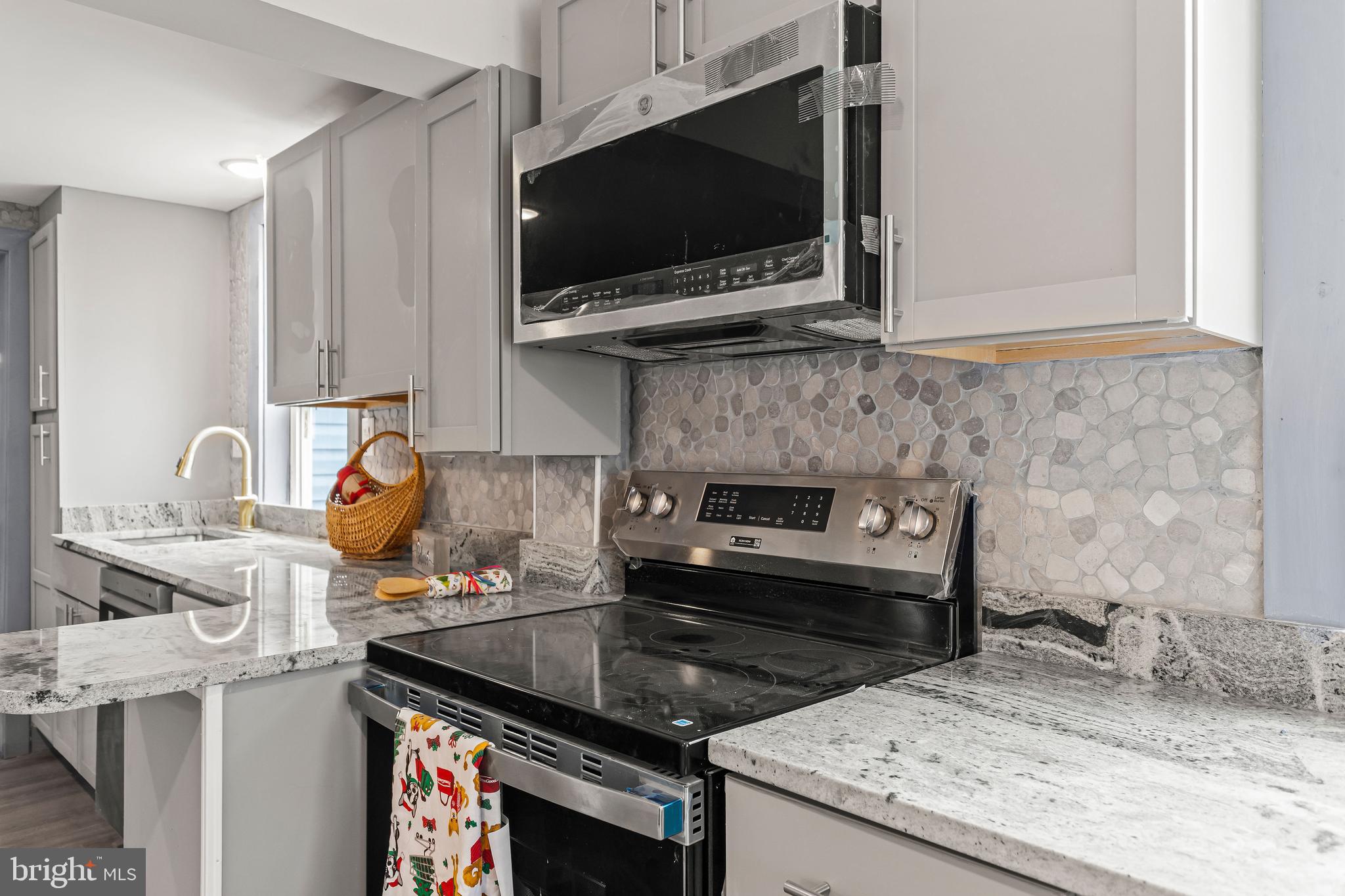 NONE, RURAL - Residential