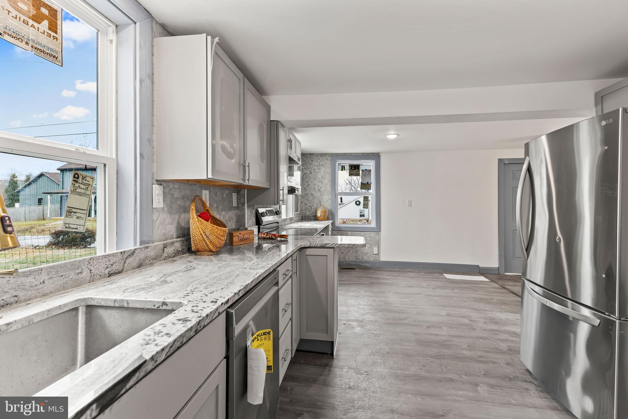 NONE, RURAL - Residential