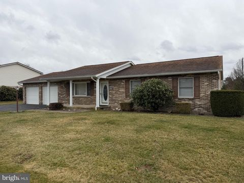 632 KITTATINNY DRIVE CHAMBERSBURG PA 17202