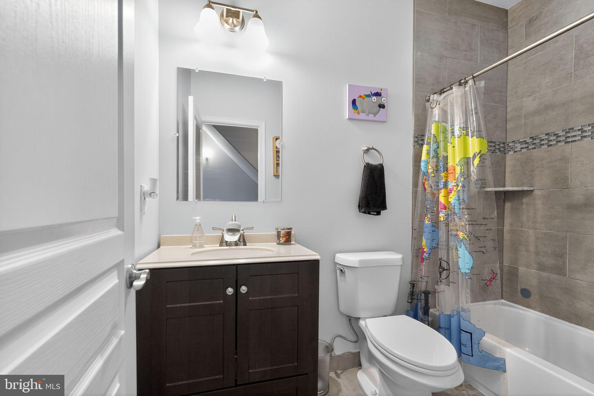 DICKINSON NARROWS - Residential