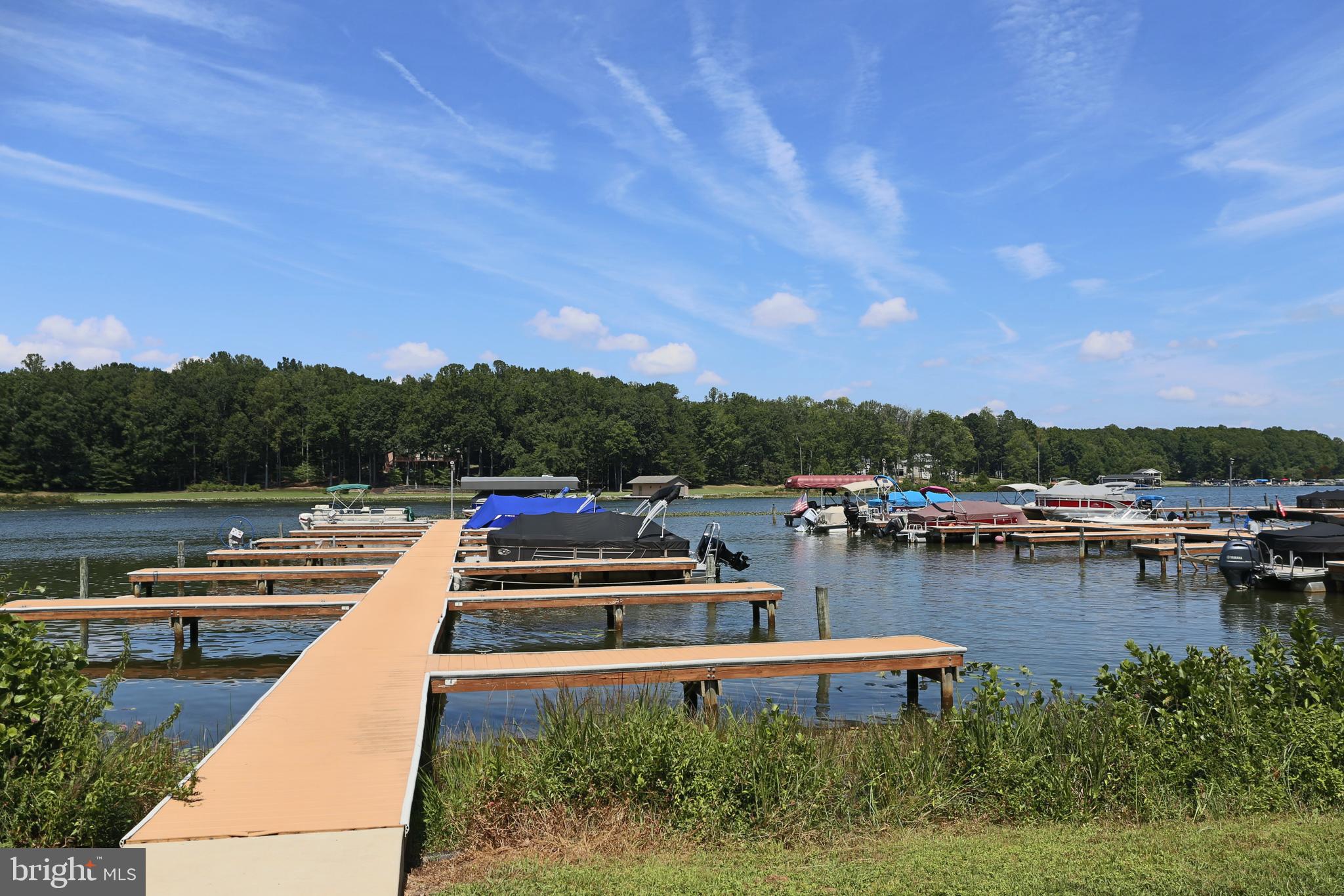 FRESHWATER ESTATES - Land