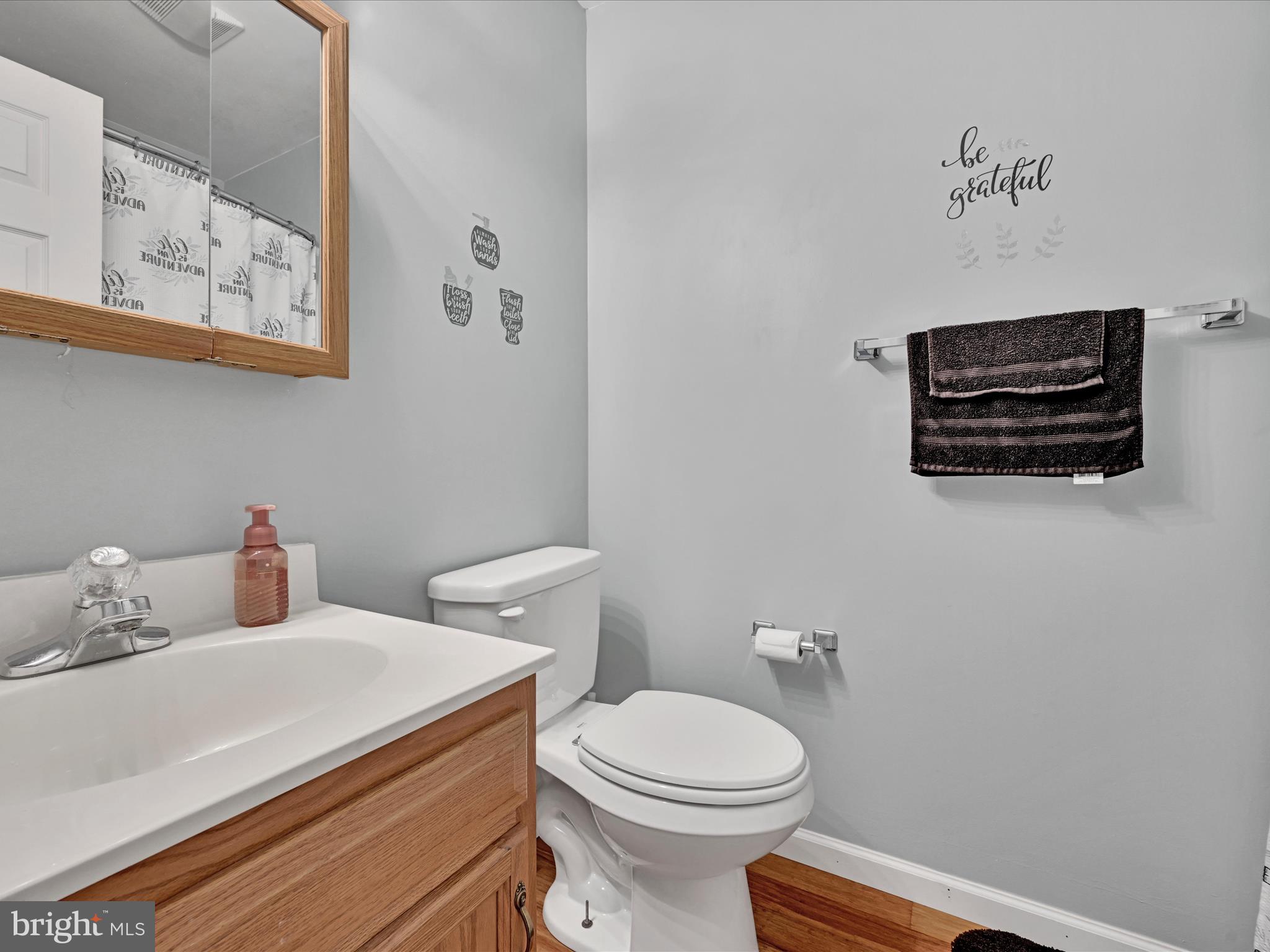 LAUREL SPRINGS - Residential