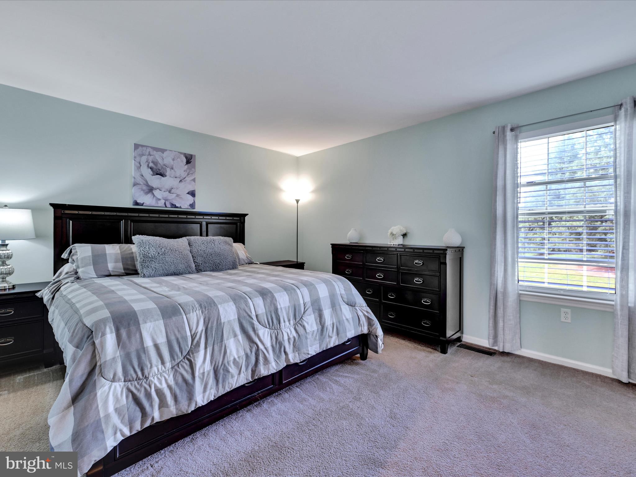 LAUREL SPRINGS - Residential