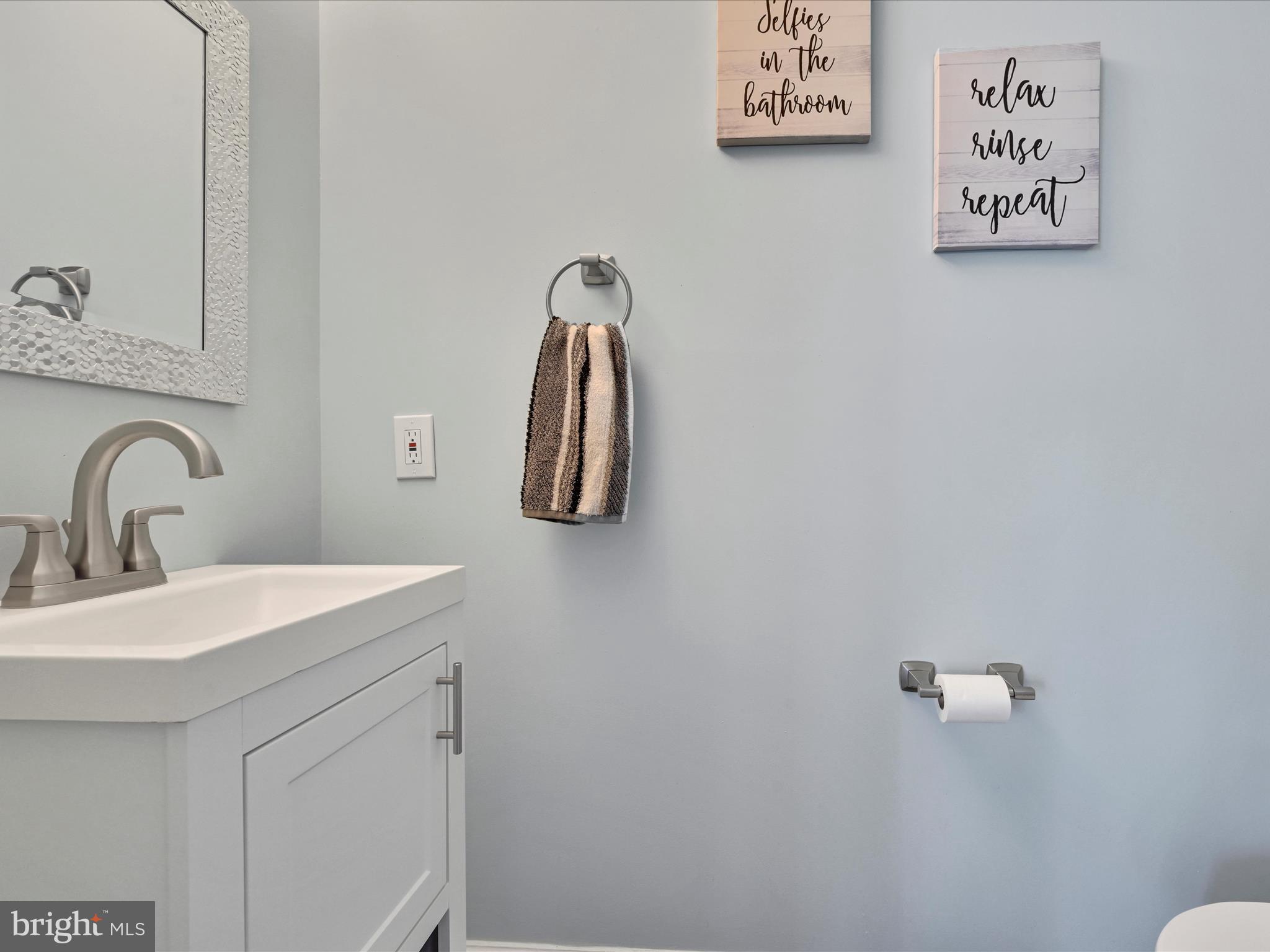 LAUREL SPRINGS - Residential