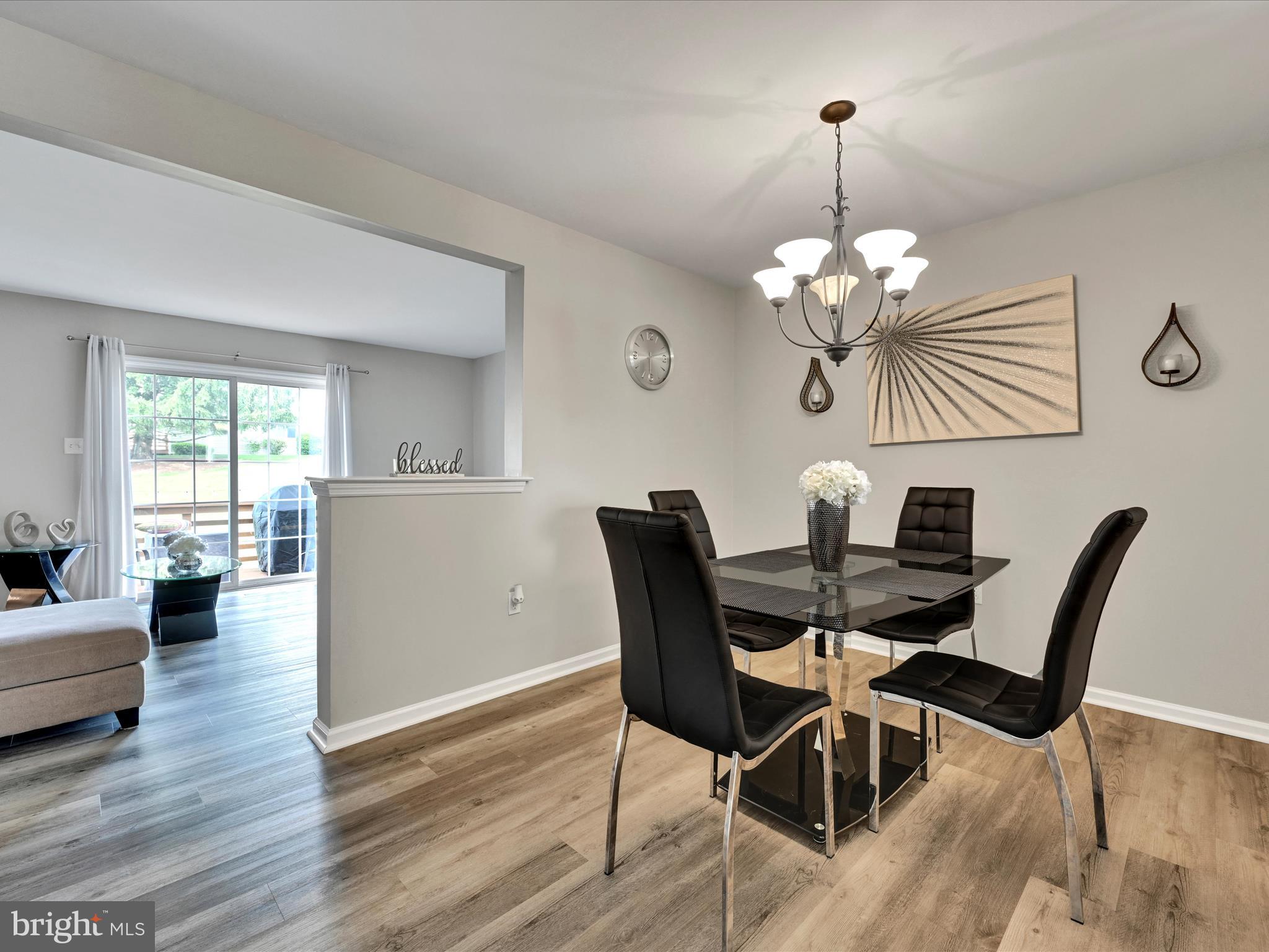 LAUREL SPRINGS - Residential