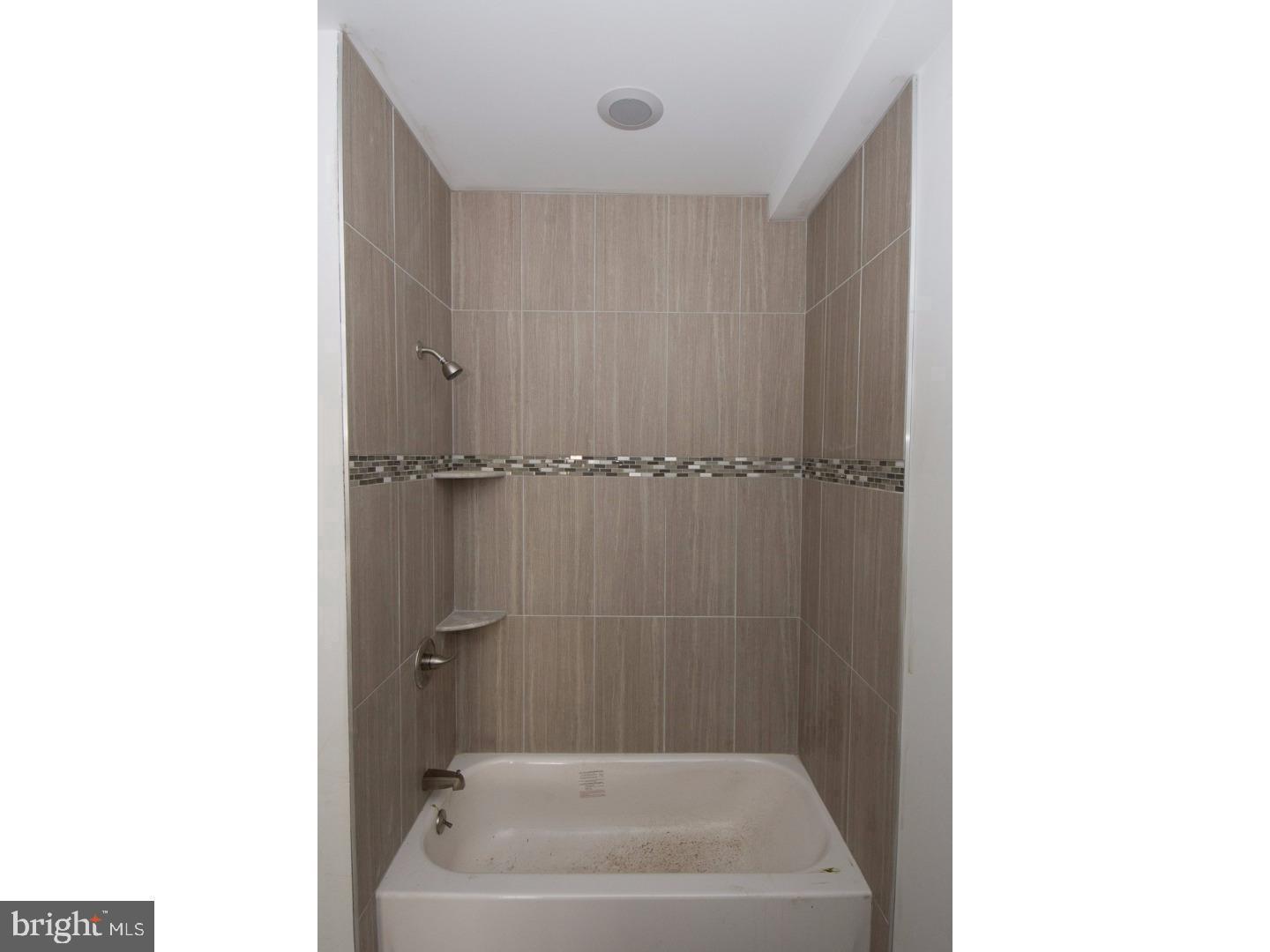 PASSYUNK SQUARE - Residential Lease