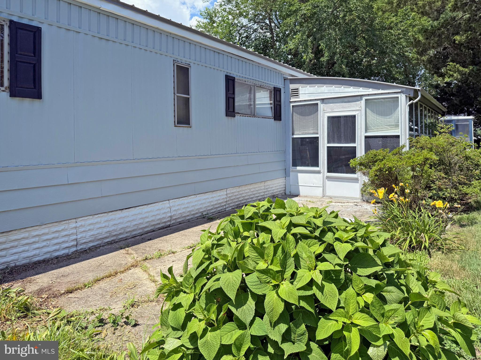 36106 PALACE LANE 67