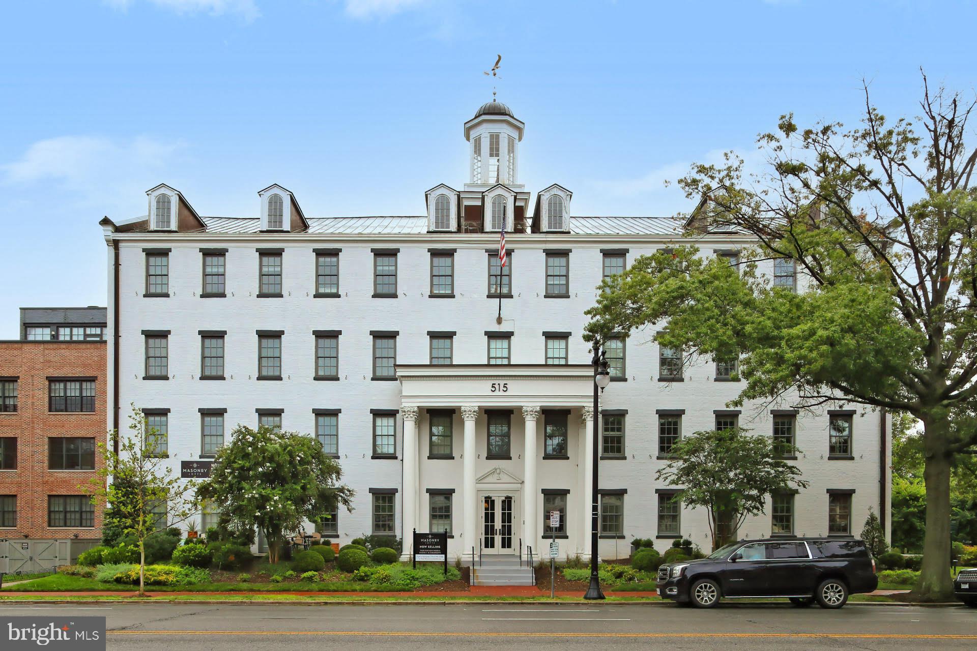 515 N WASHINGTON STREET 103