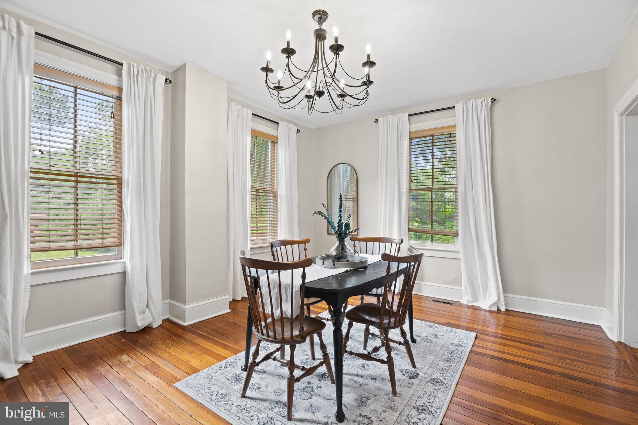 HONEYWOOD ON THE POTOMAC - Residential