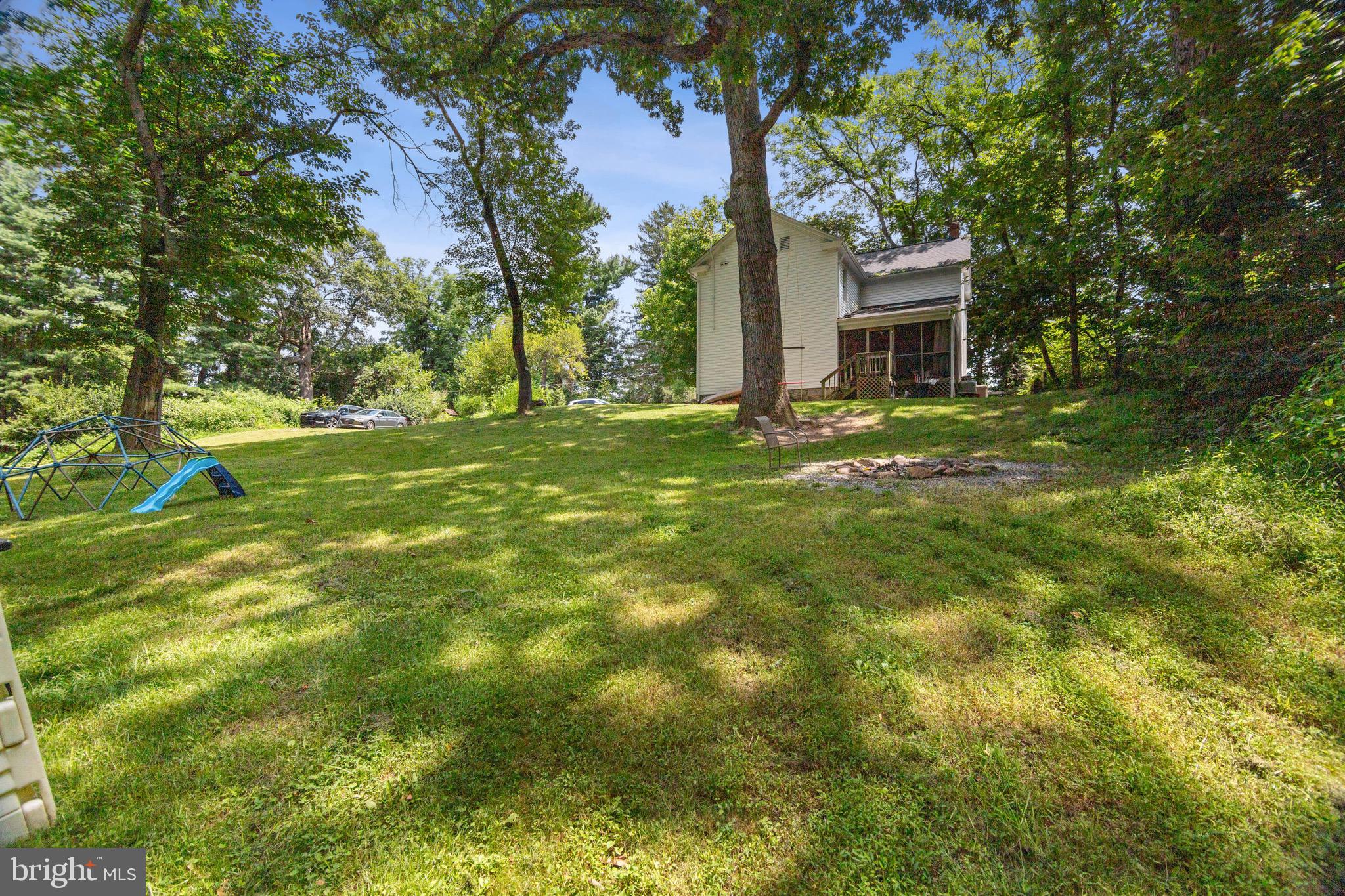 HONEYWOOD ON THE POTOMAC - Residential