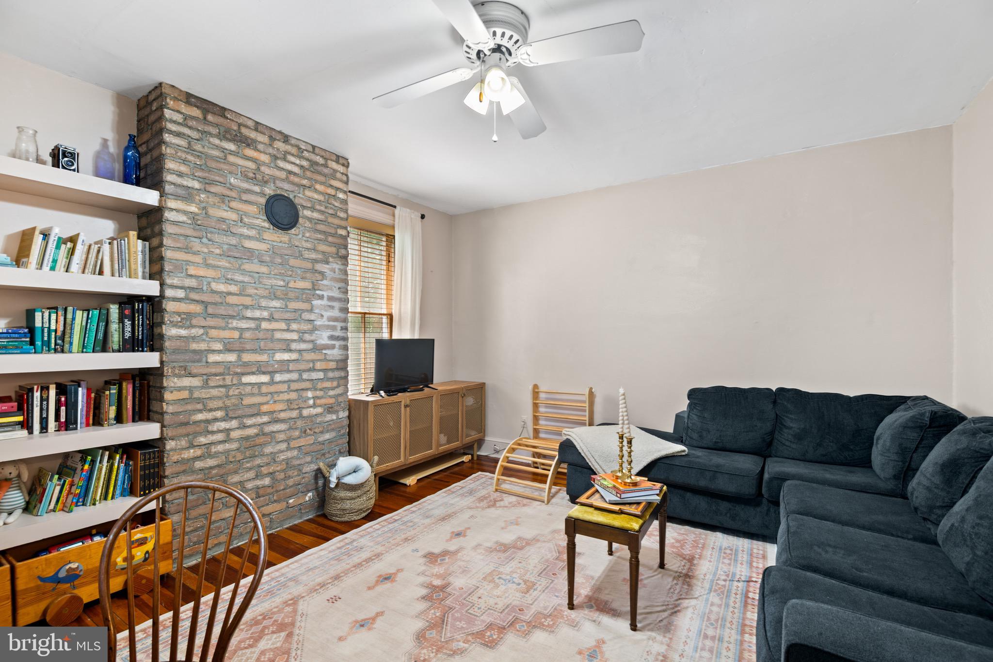 HONEYWOOD ON THE POTOMAC - Residential