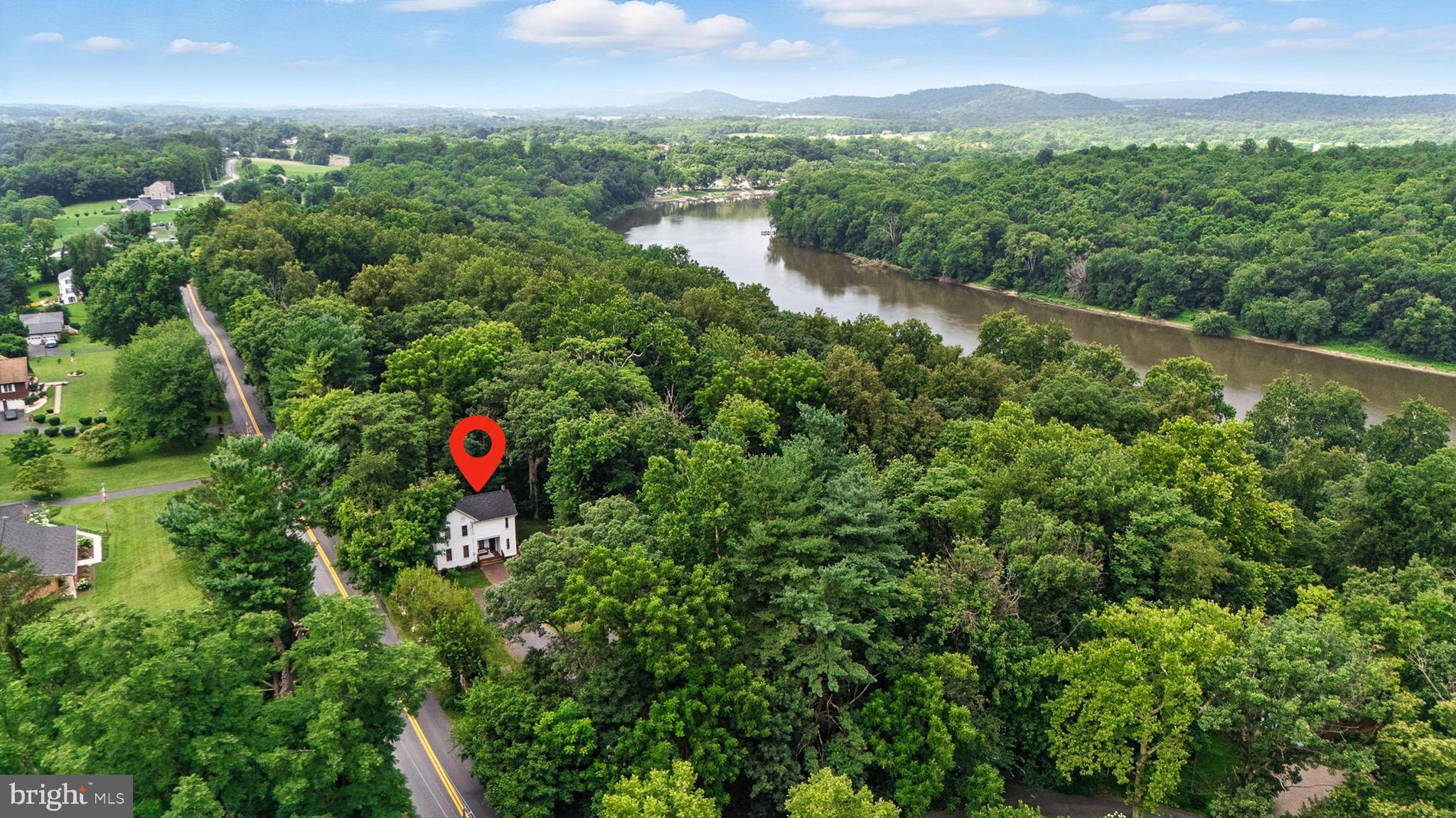 HONEYWOOD ON THE POTOMAC - Residential