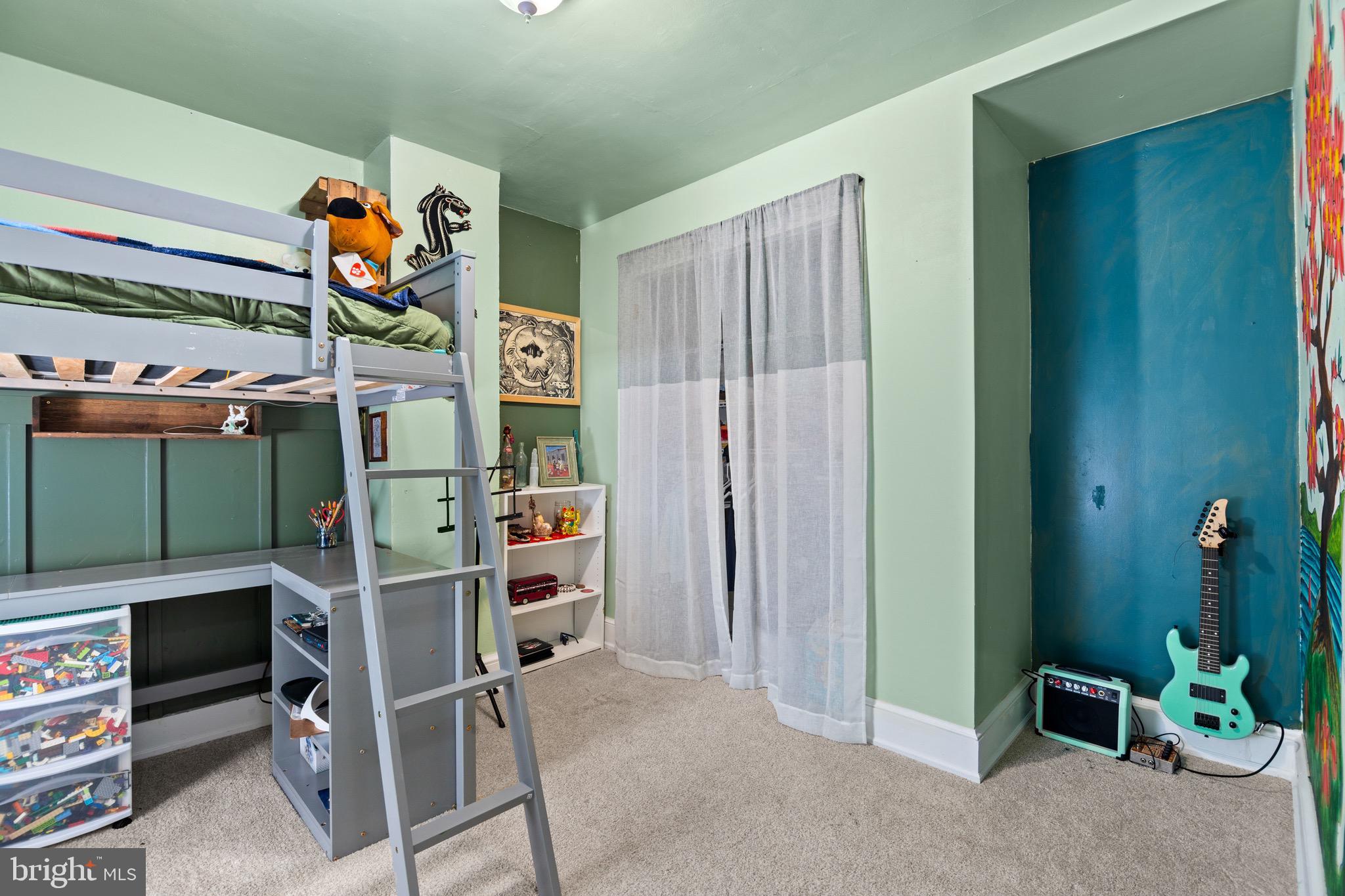 HONEYWOOD ON THE POTOMAC - Residential