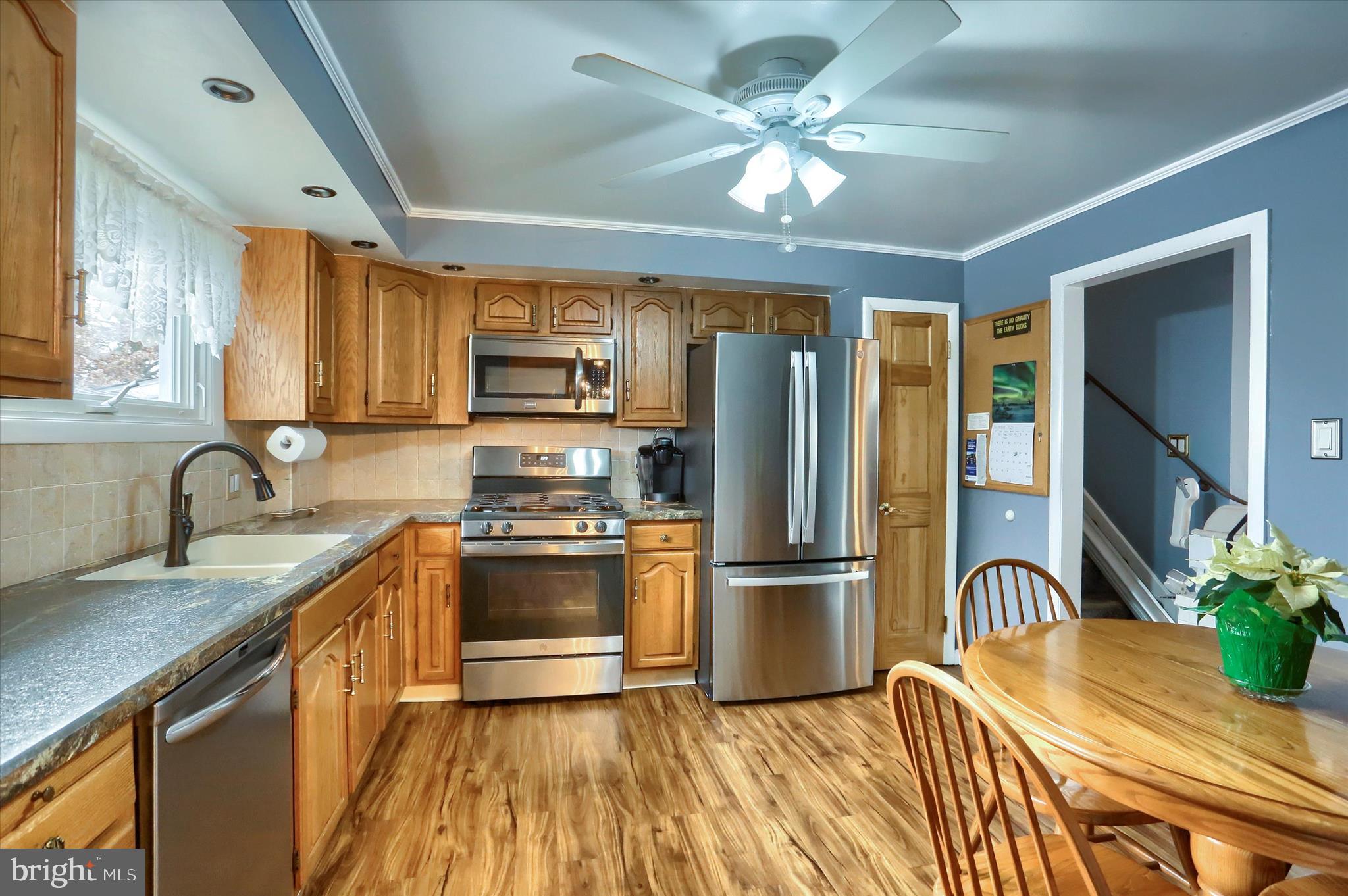 HOLLYWOOD - Residential