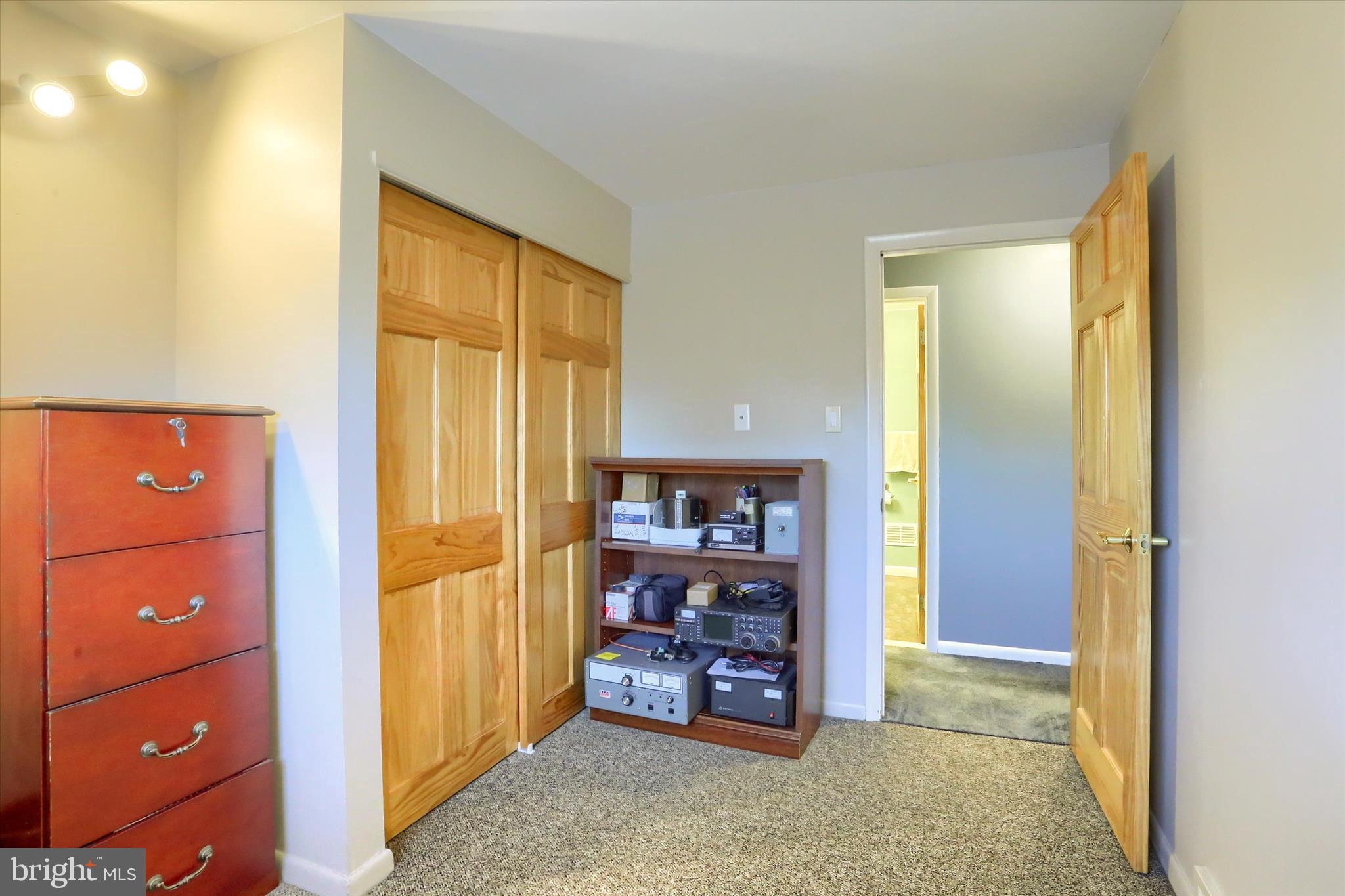 HOLLYWOOD - Residential