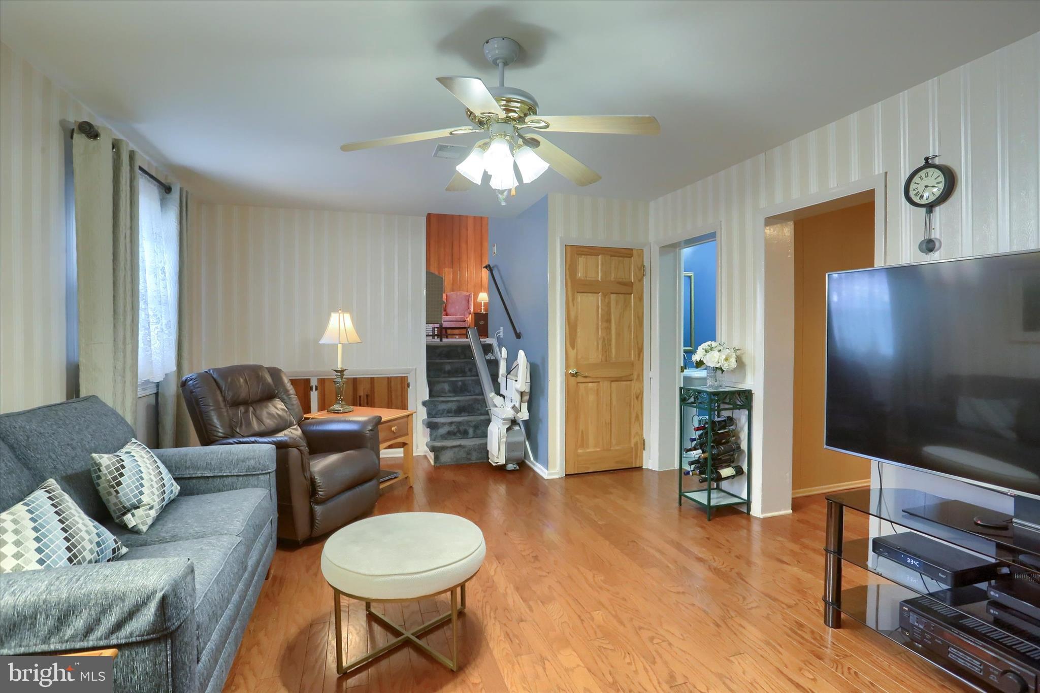 HOLLYWOOD - Residential