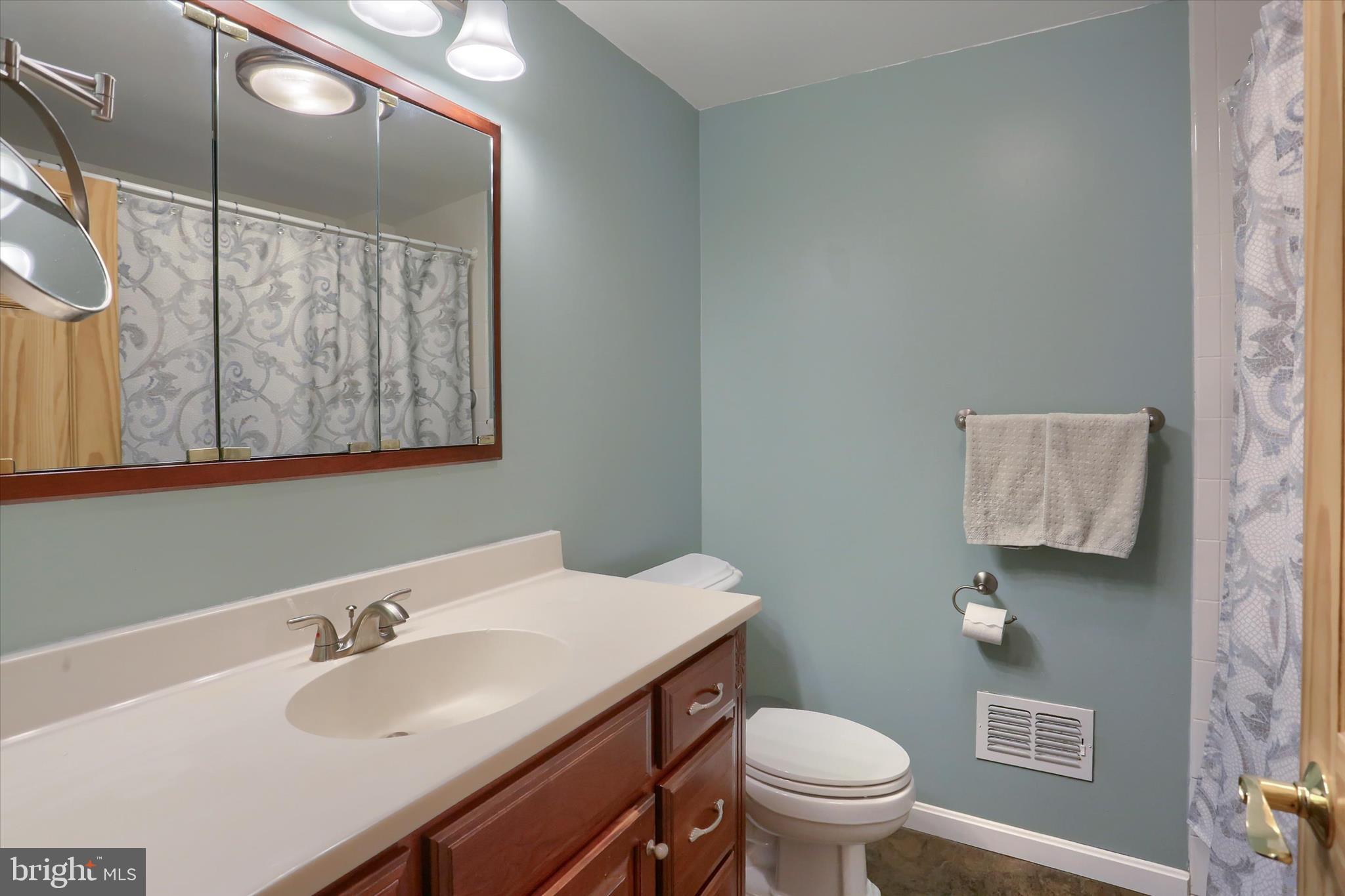 HOLLYWOOD - Residential