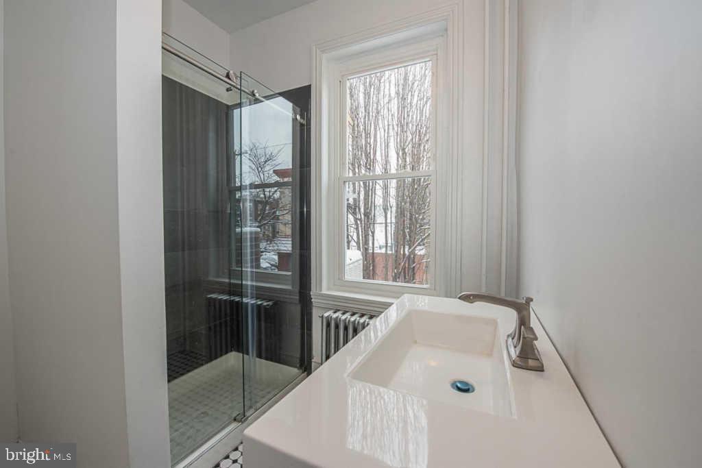 FISHTOWN - Residential Lease