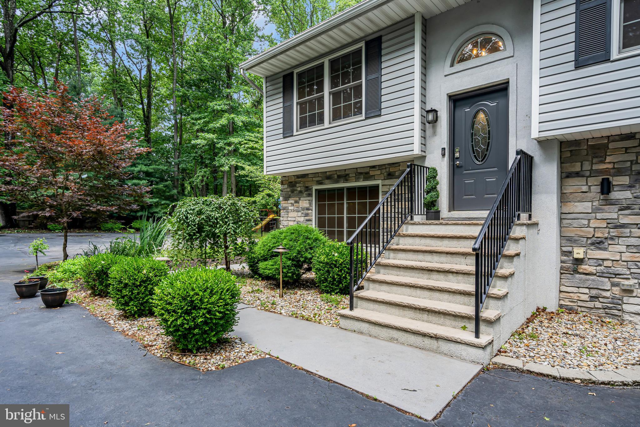 230 NEW ROAD