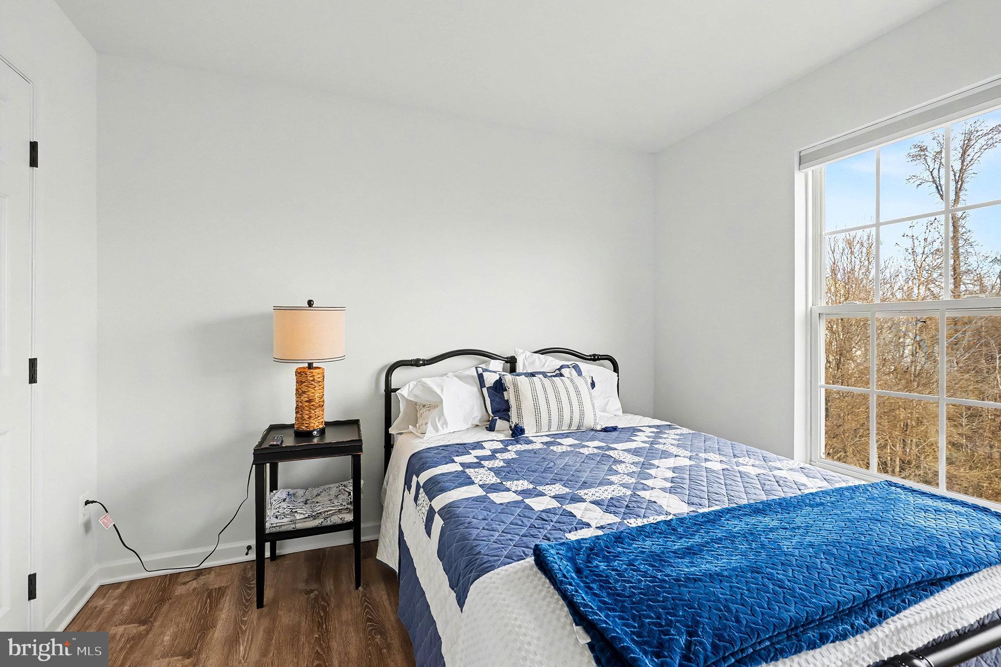 MONROE POINT TOWNHOUSES - Residential