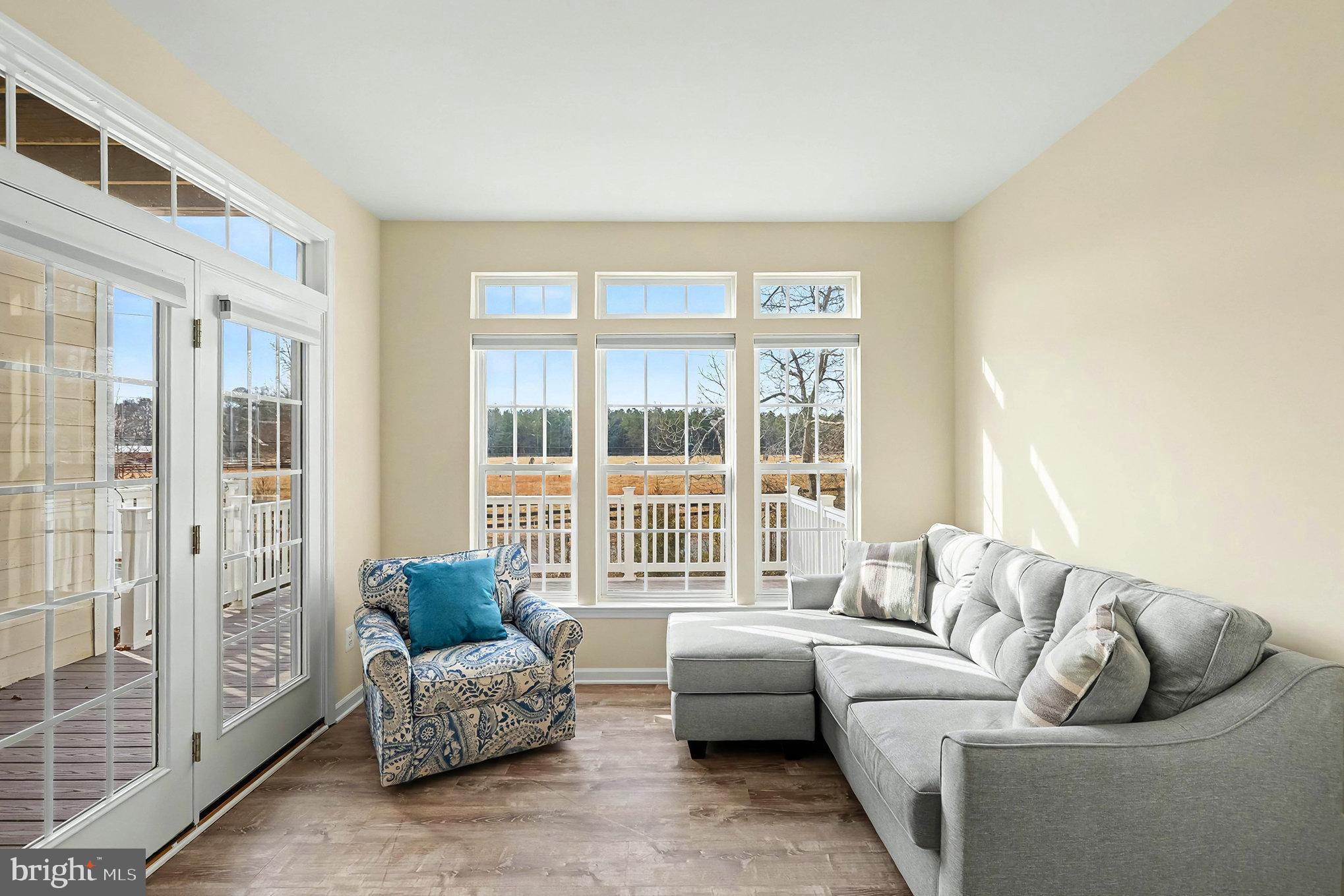 MONROE POINT TOWNHOUSES - Residential