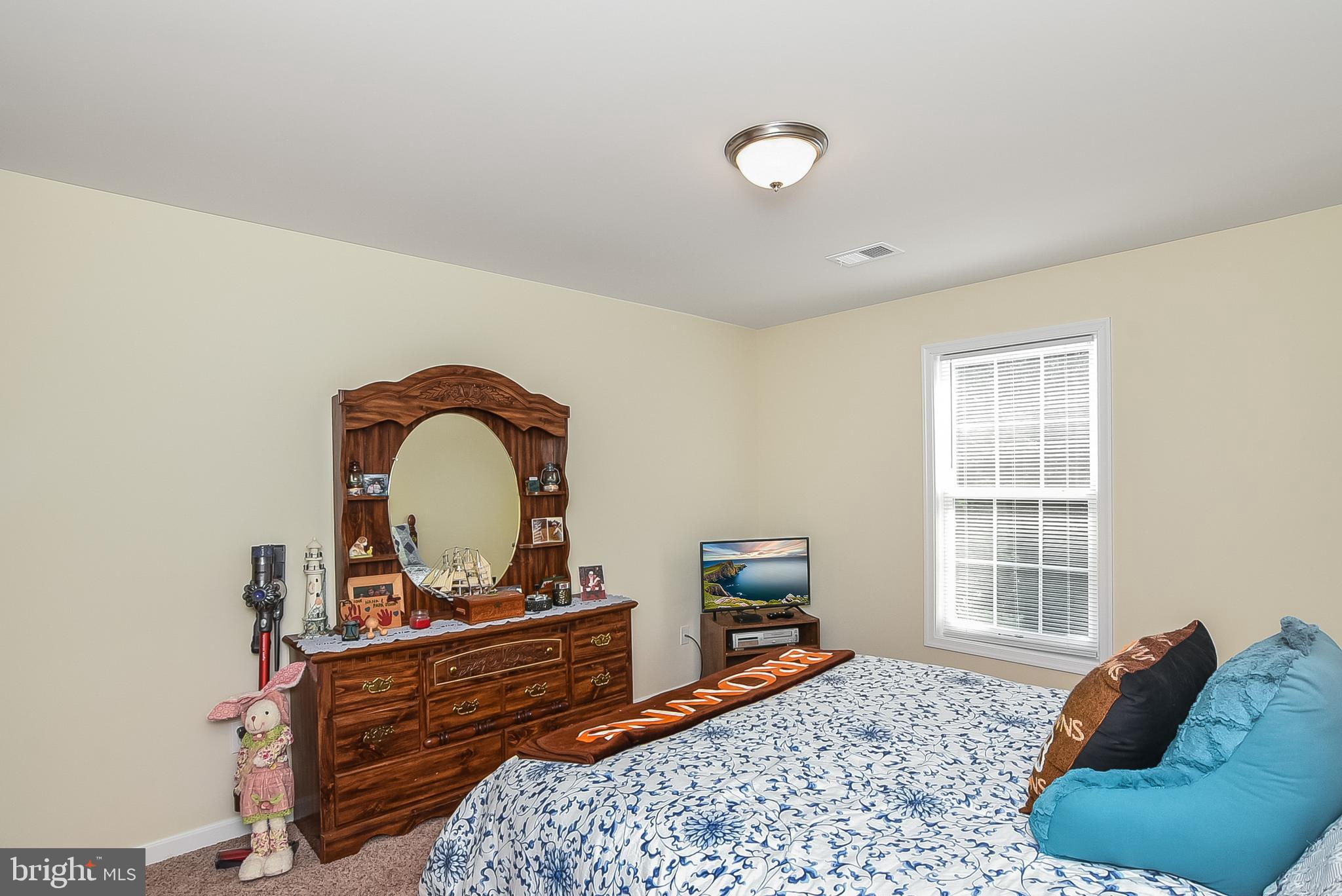 PRESIDENTIAL LAKES - Residential