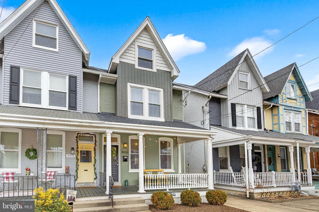Photo of 806 N Shippen Street, LANCASTER, PA 17602 (MLS # PALA2081674)