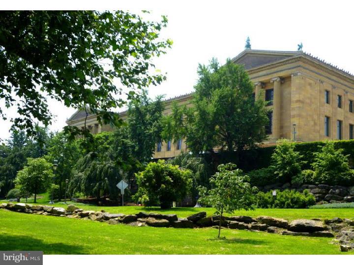 ART MUSEUM AREA - Residential