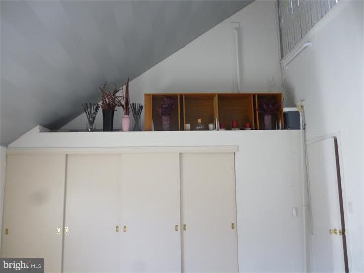 ART MUSEUM AREA - Residential