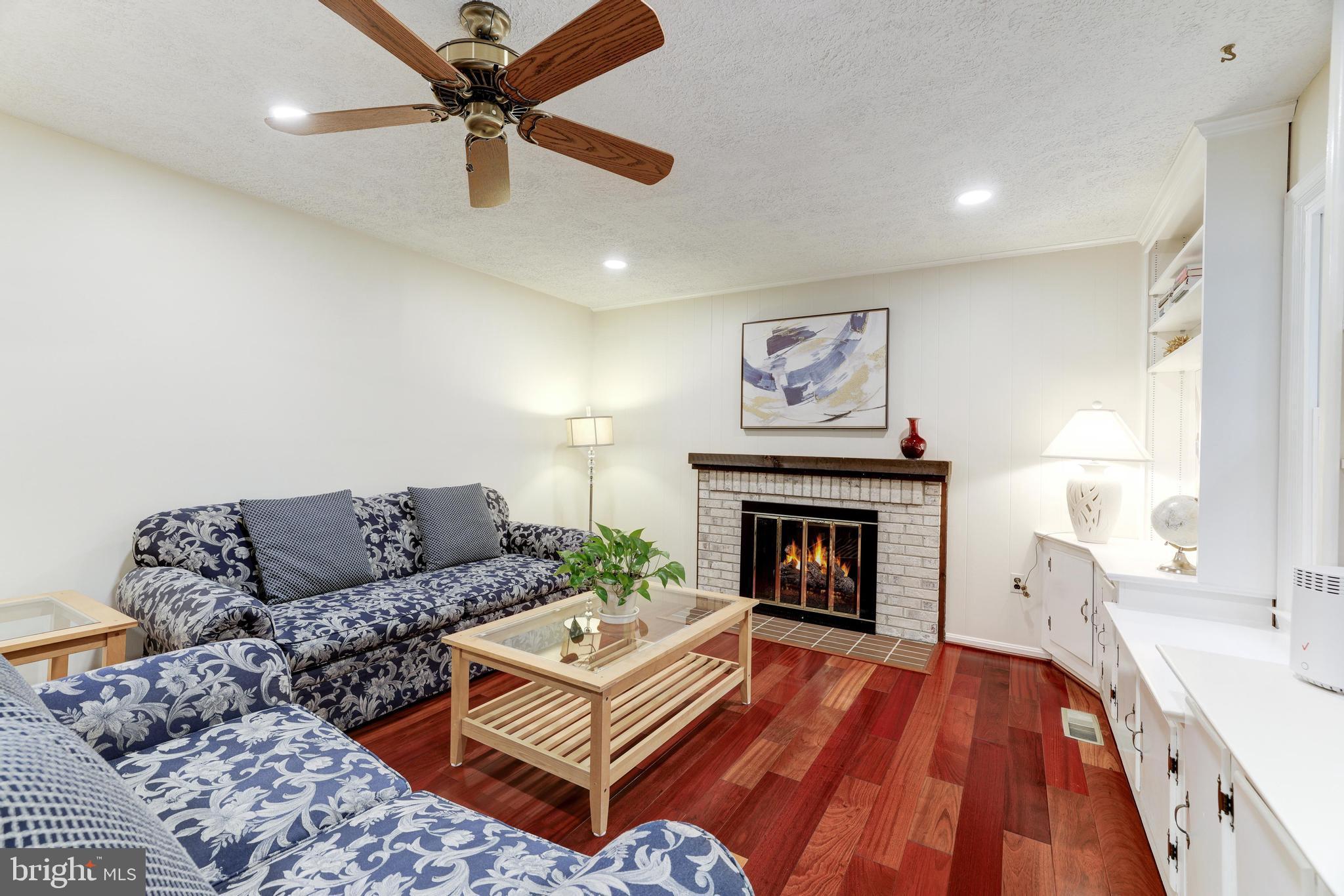 MIDDLERIDGE - Residential