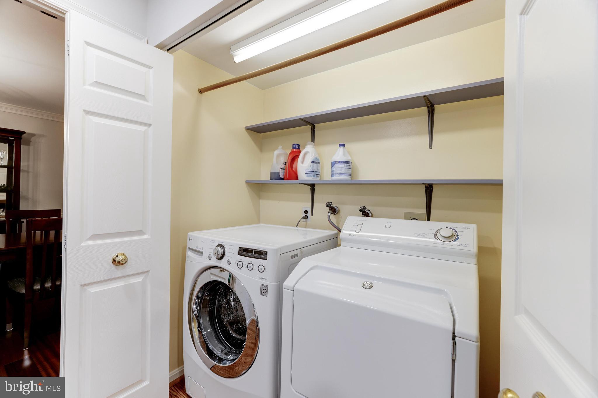 MIDDLERIDGE - Residential