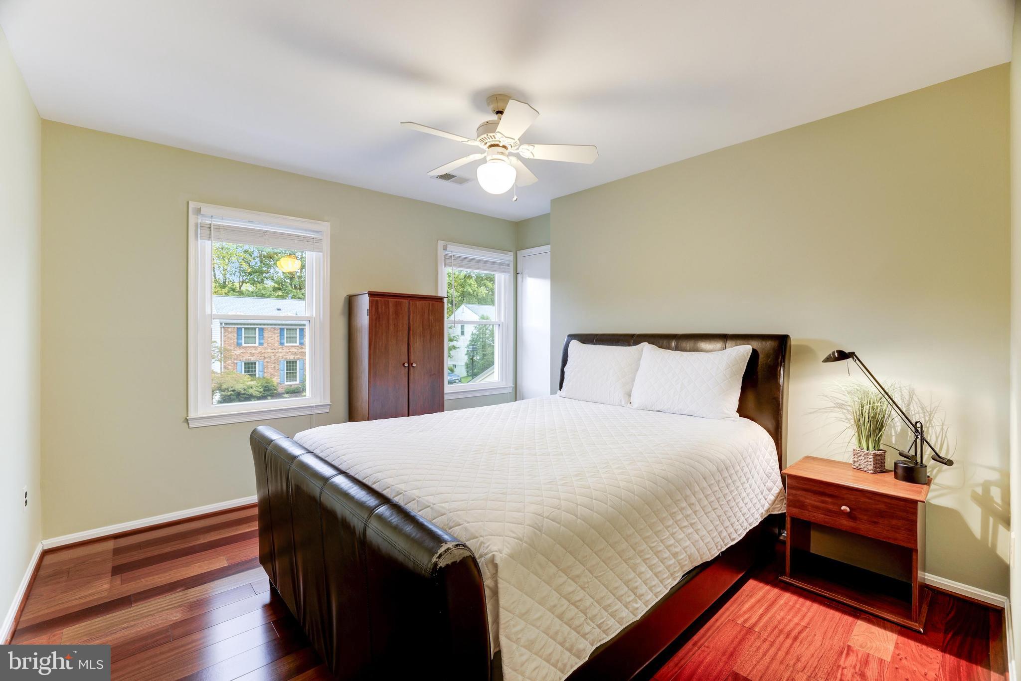 MIDDLERIDGE - Residential