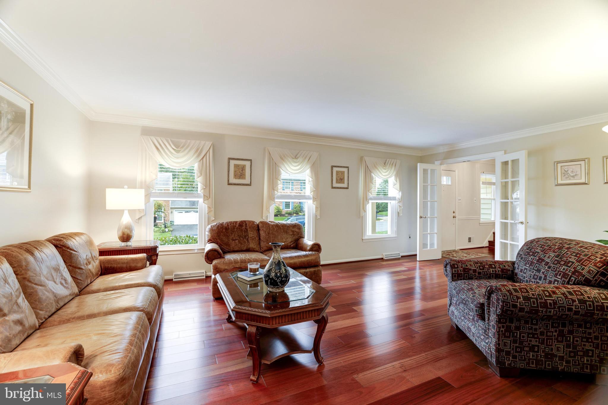 MIDDLERIDGE - Residential