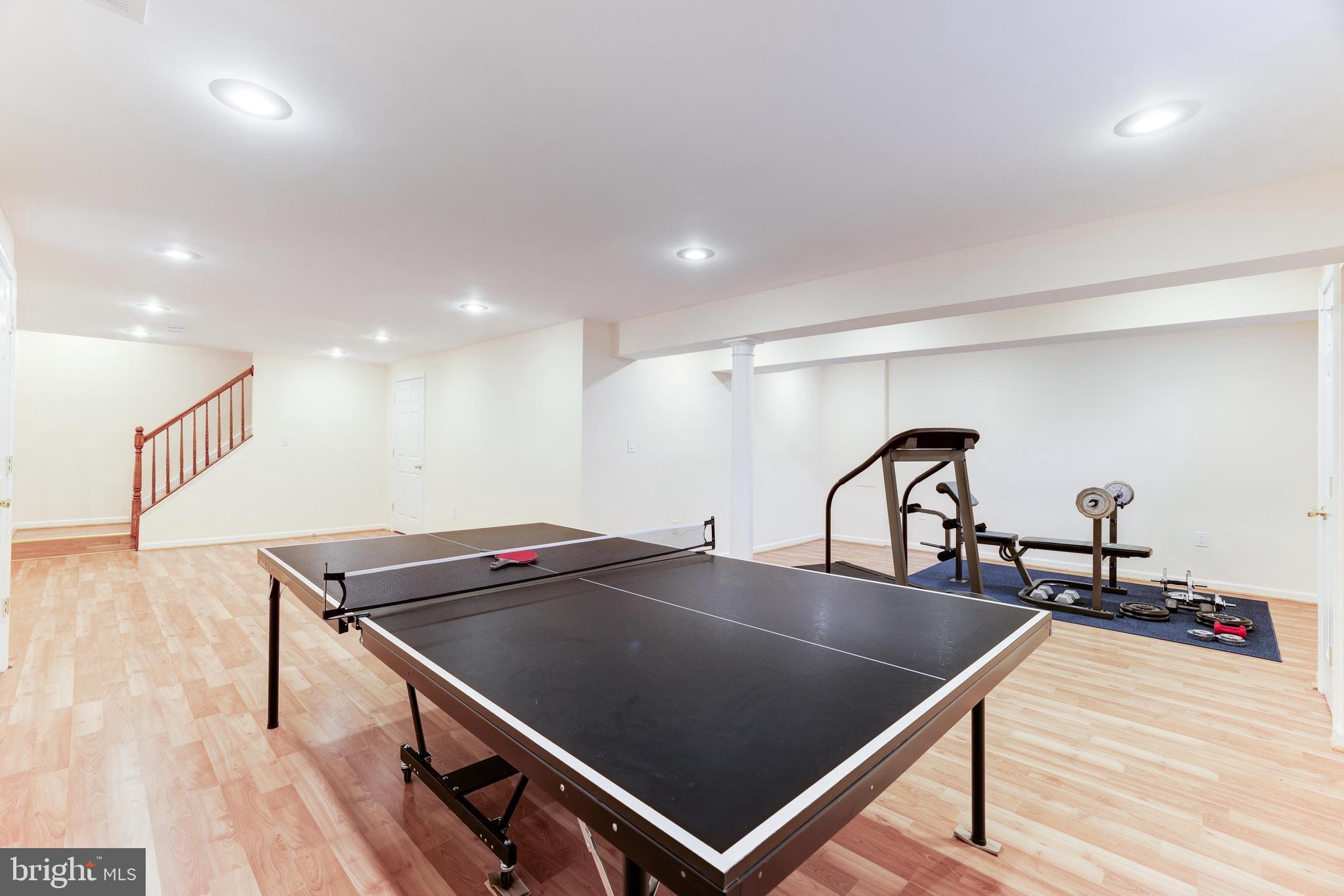 MIDDLERIDGE - Residential