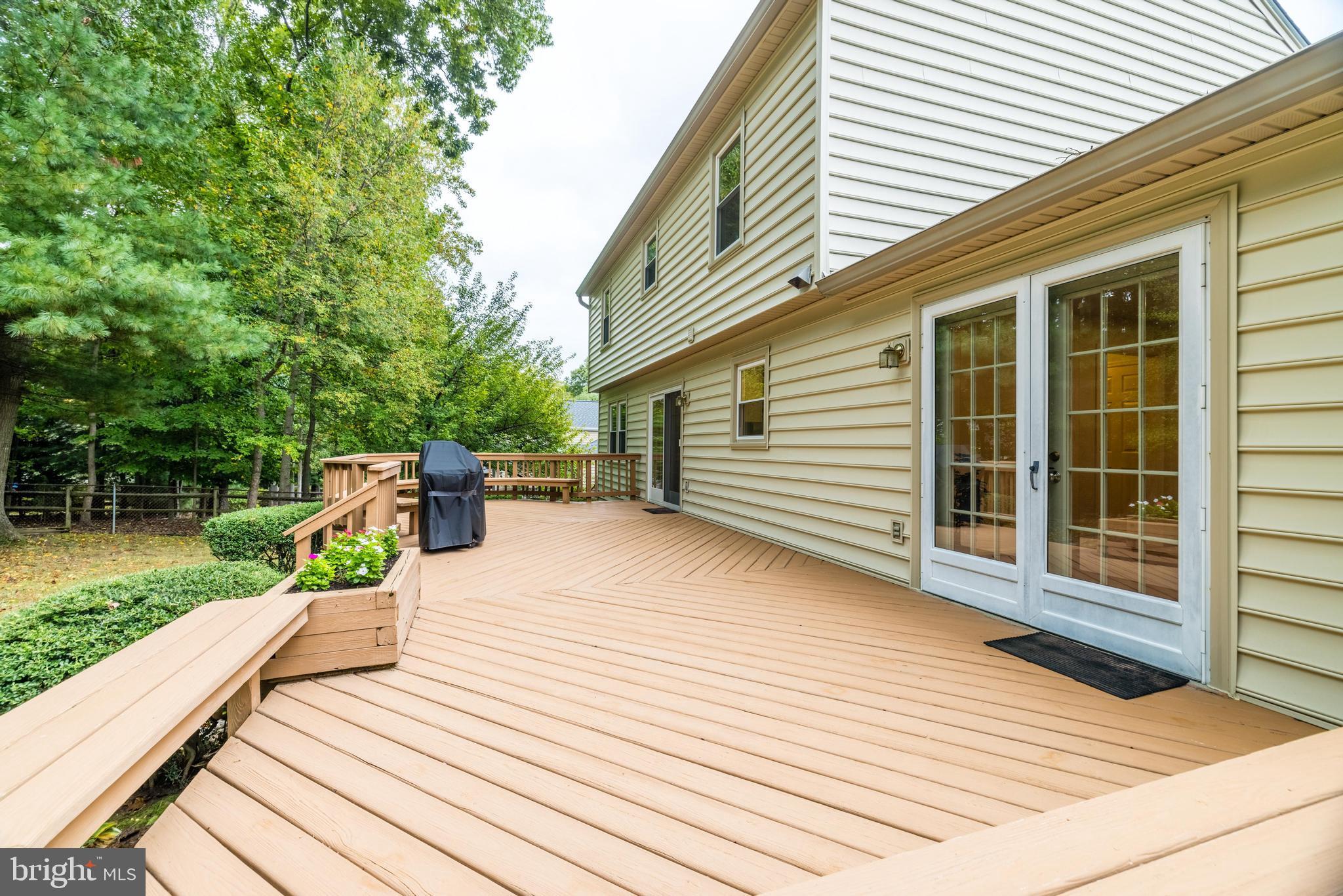 MIDDLERIDGE - Residential