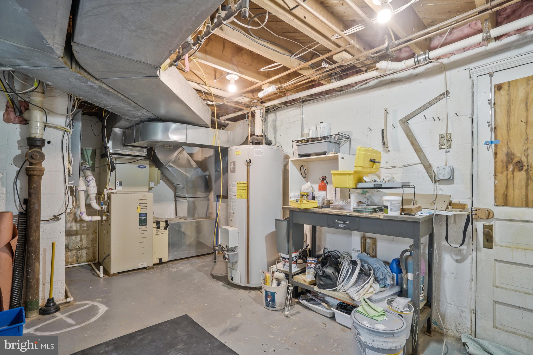 CRESTON - Residential