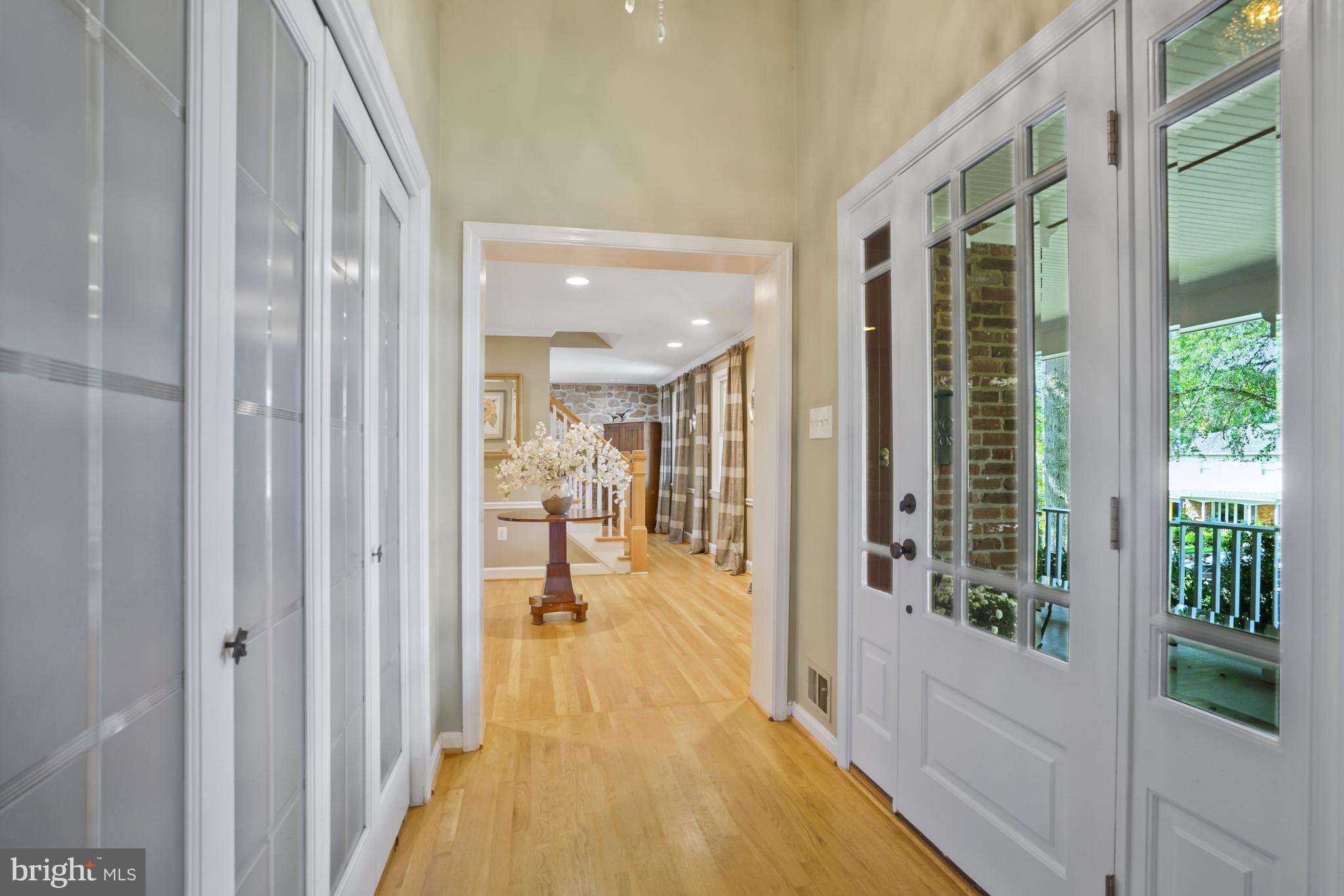 CRESTON - Residential