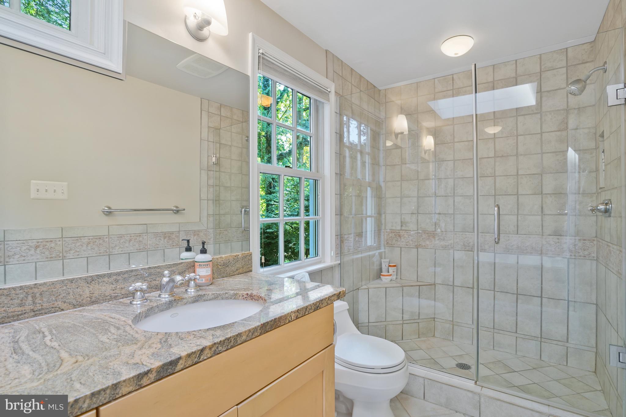 CRESTON - Residential