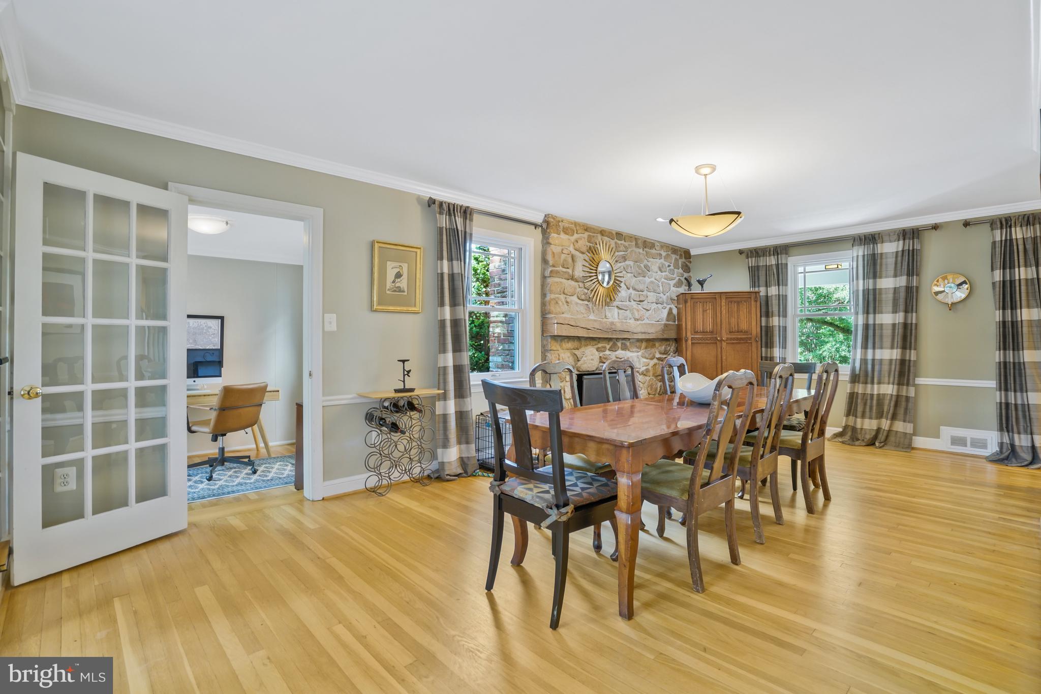 CRESTON - Residential