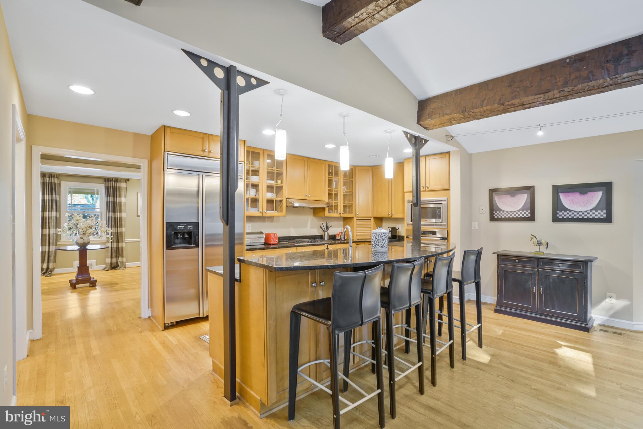 CRESTON - Residential