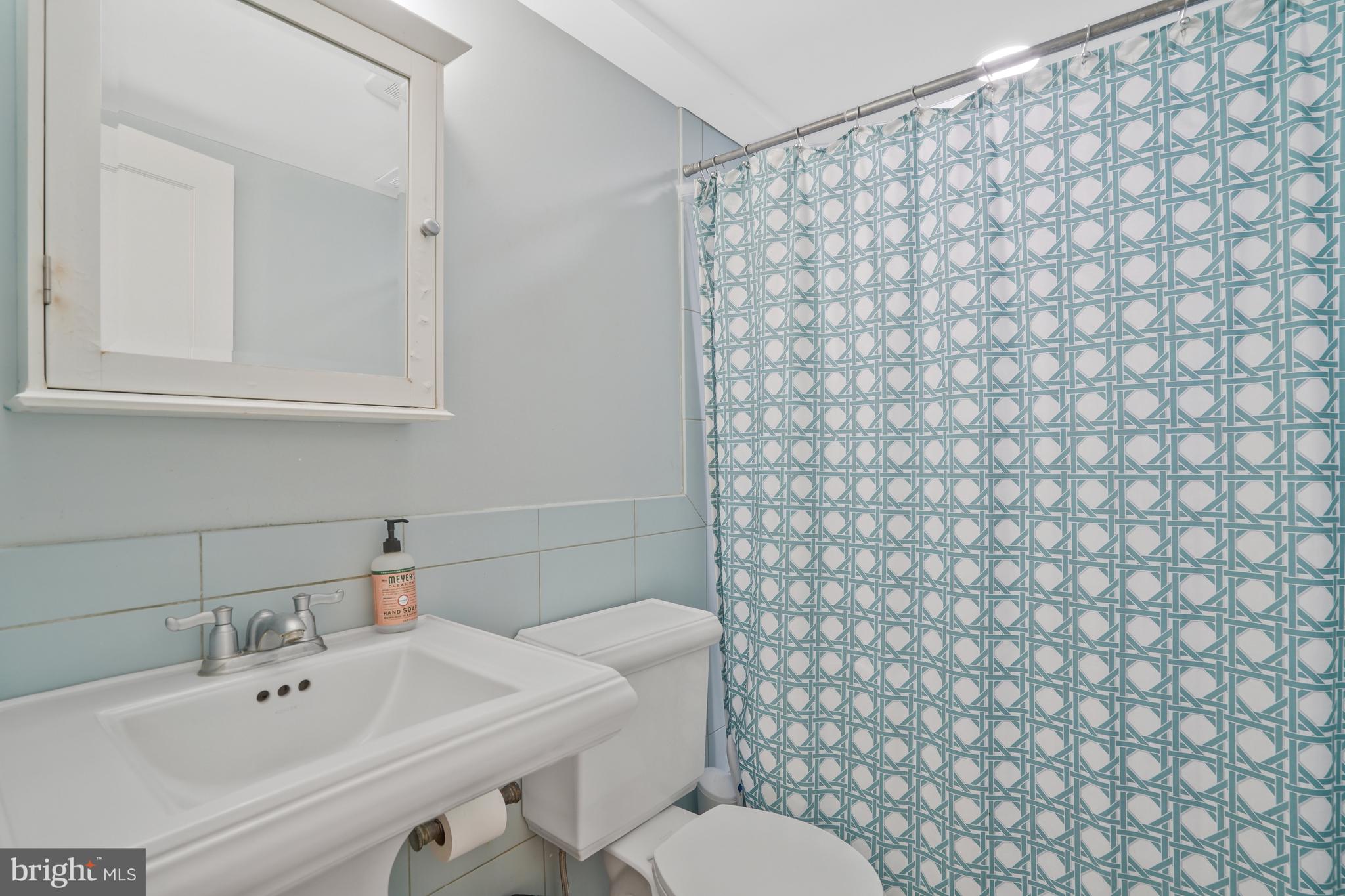 CRESTON - Residential