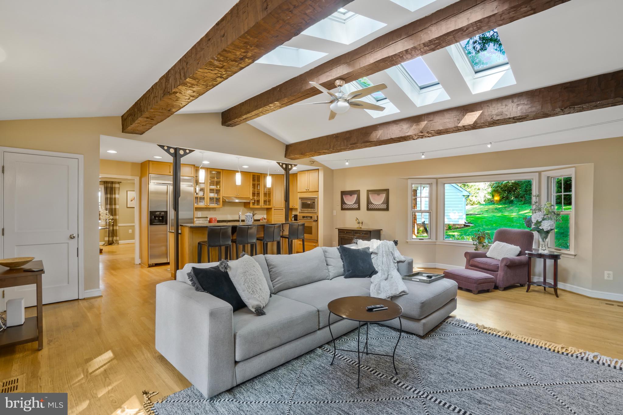 CRESTON - Residential