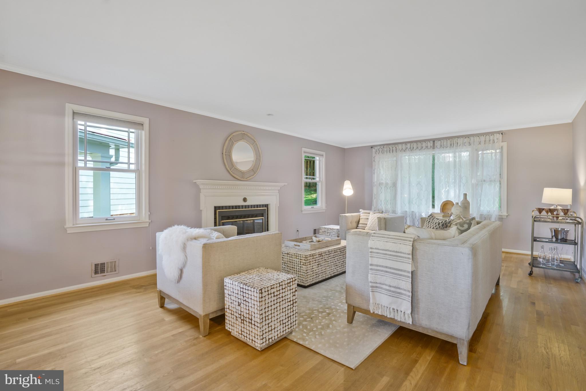 CRESTON - Residential