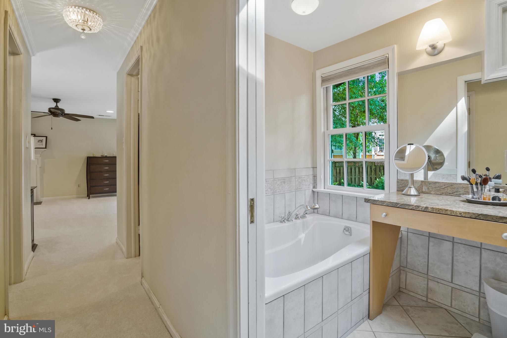 CRESTON - Residential