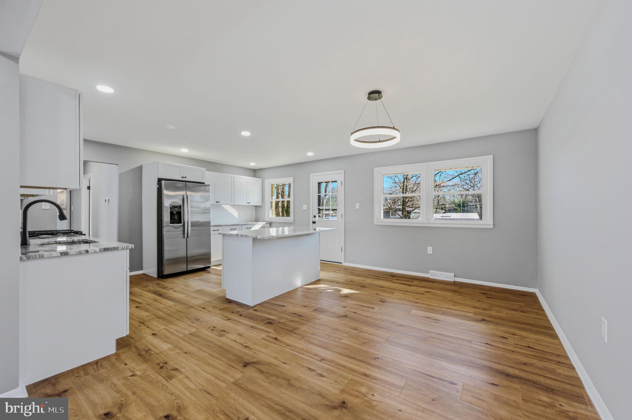 GREEN ACRES - Residential