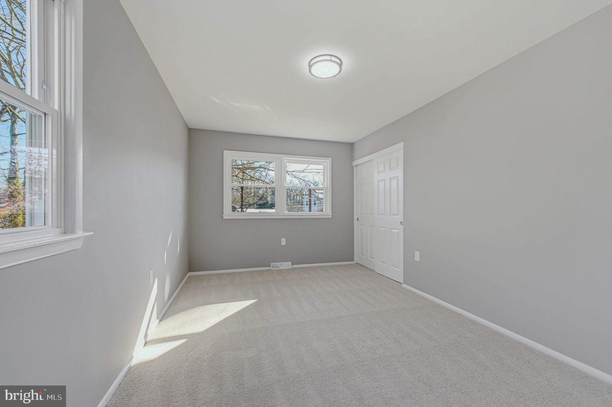 GREEN ACRES - Residential