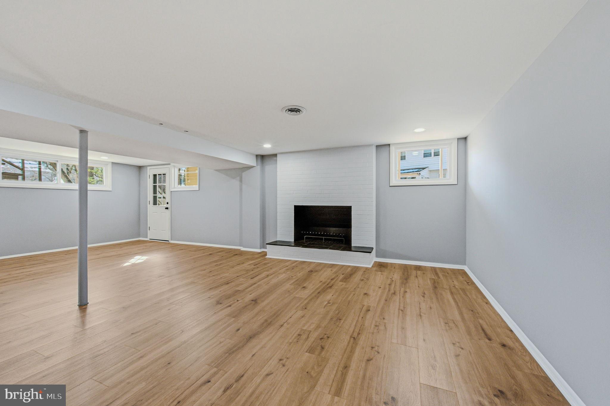 GREEN ACRES - Residential