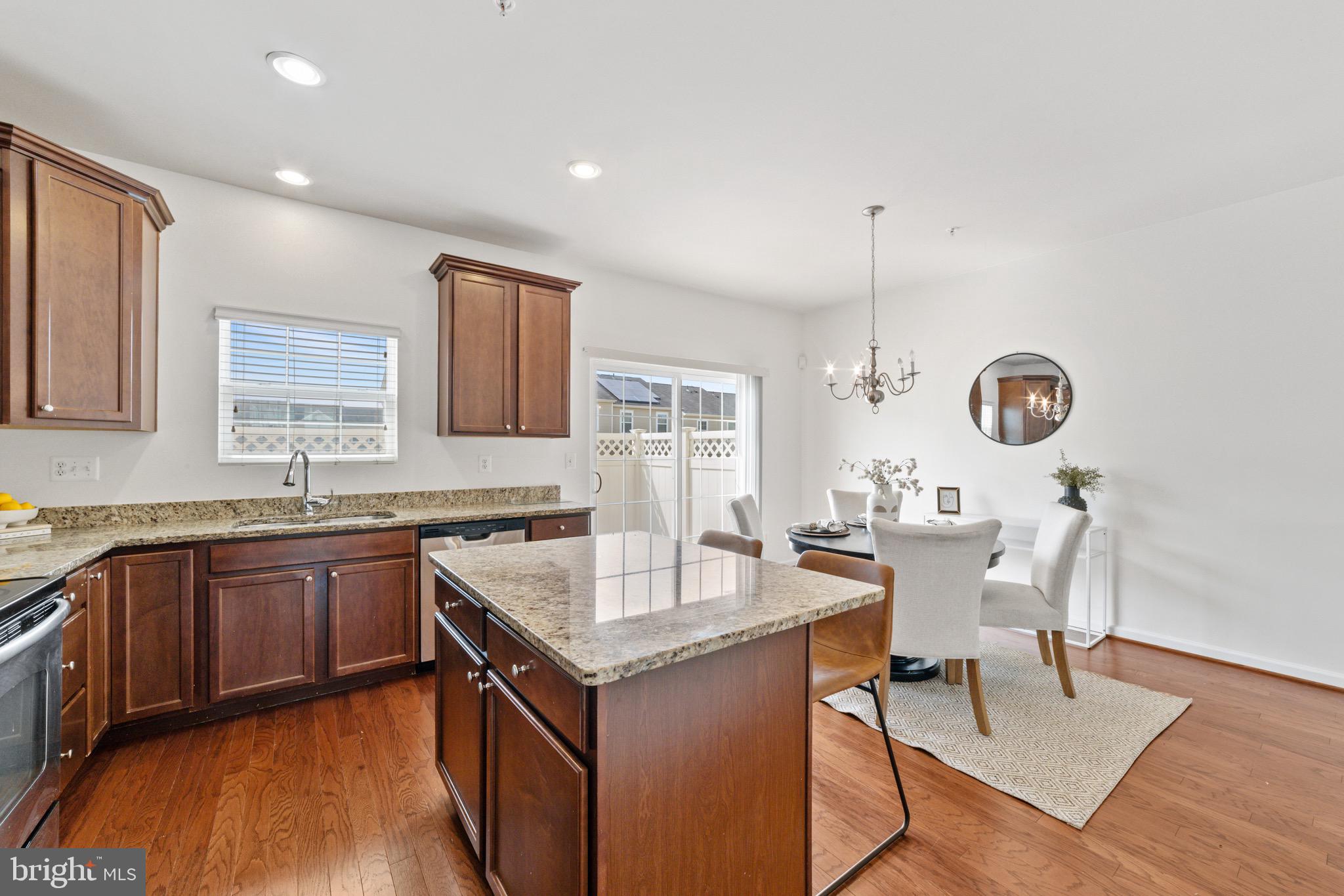 MAGNOLIA LANDING - Residential