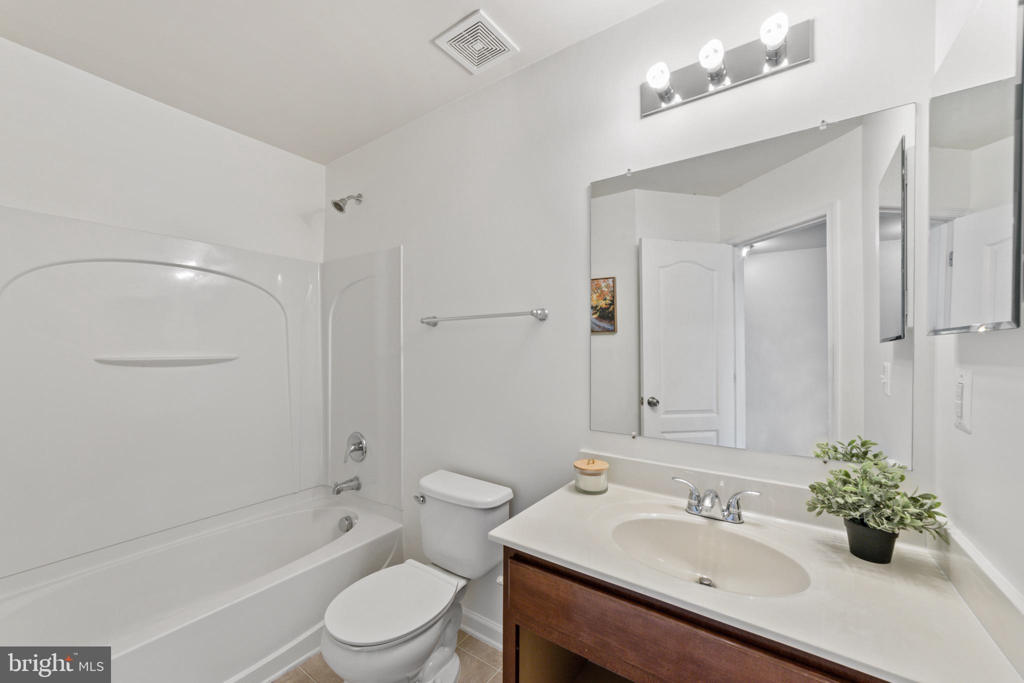 MAGNOLIA LANDING - Residential