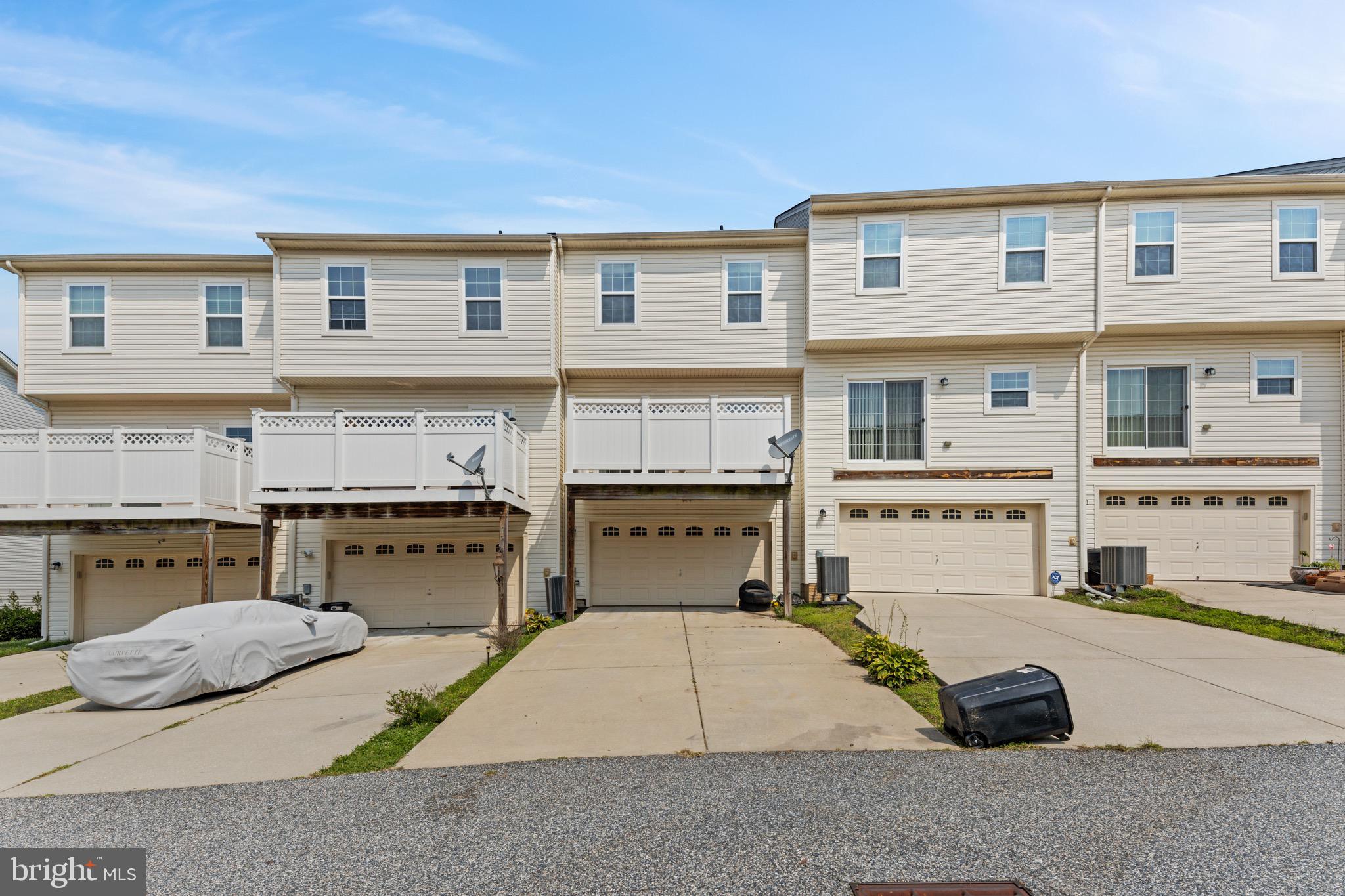 MAGNOLIA LANDING - Residential